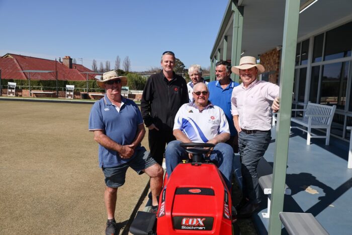 Media Release: New mower for Glen Innes Bowlo with $17,599 boost