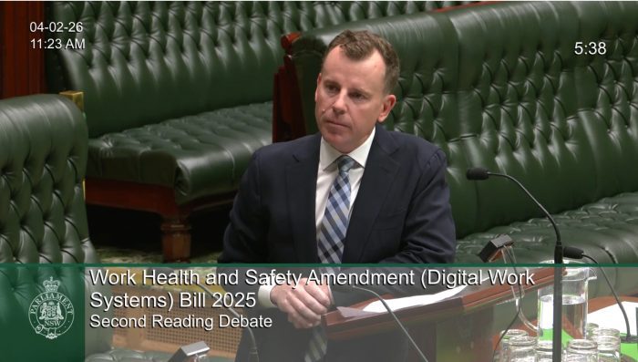 Labor Bill forces small businesses to hand over personal data